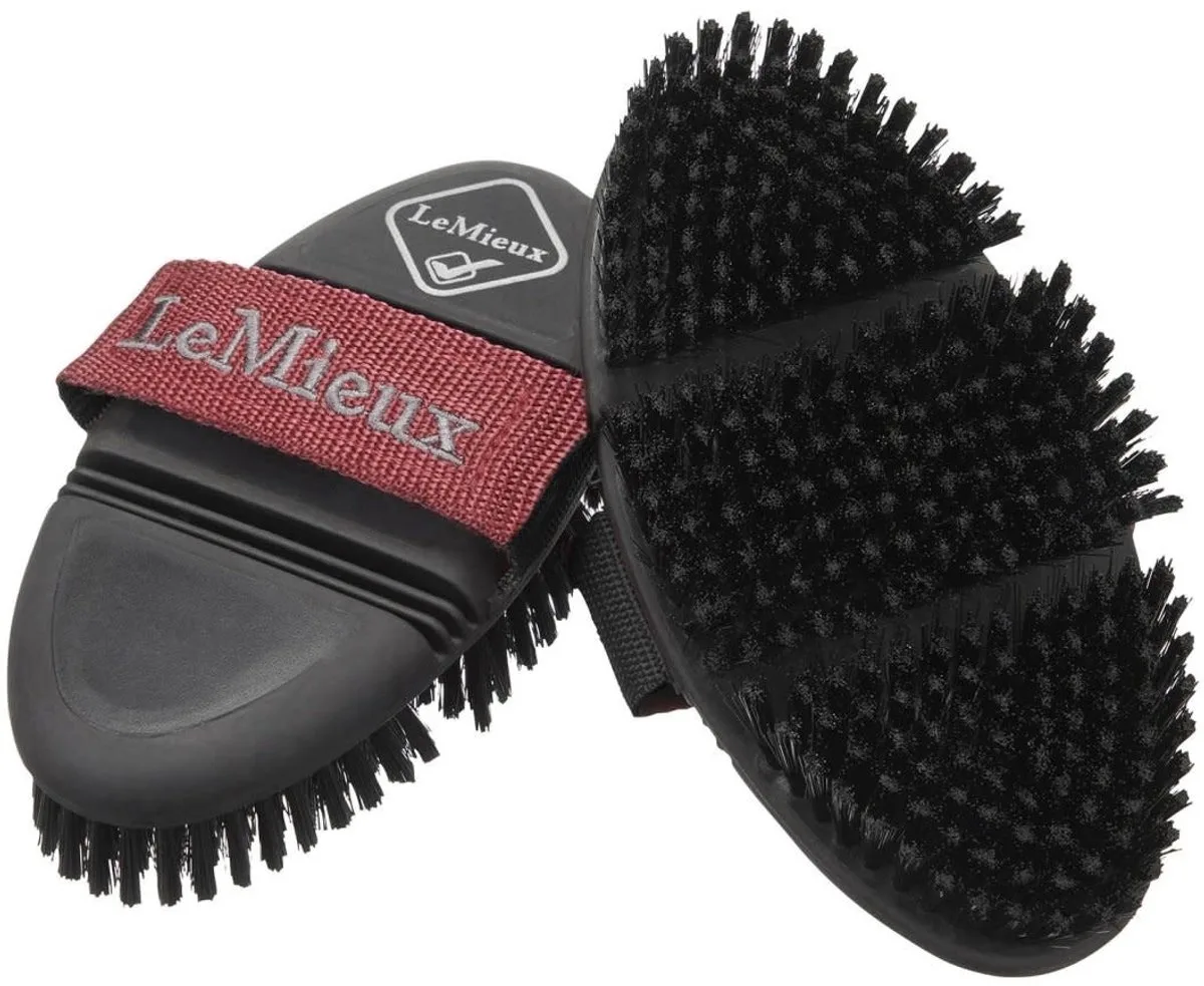 Flexi Zachte Body Borstel de LeMieux en Walnut – photo produit
