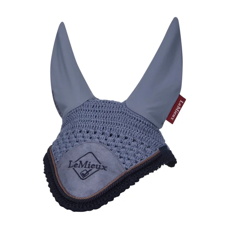 Fliegenhaube Classic geräuschdämpfend blau M von LeMieux in Regular – Produktfoto