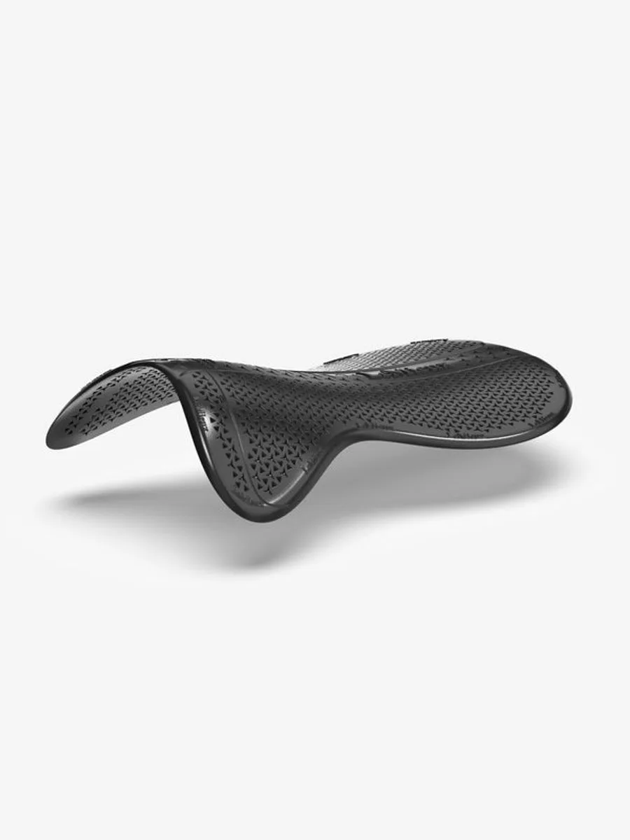Gel-Tek Shaped Half Pad van LeMieux in Zwart – productfoto