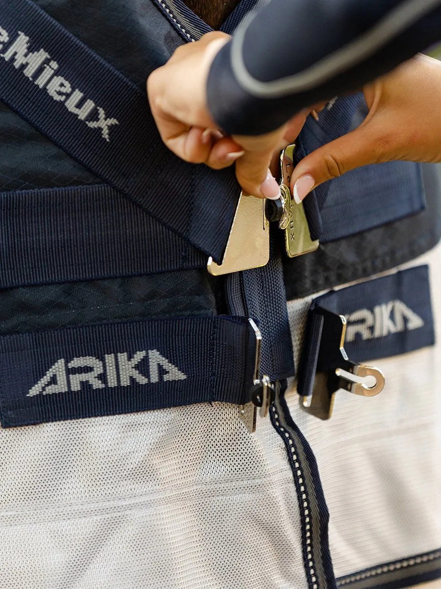 Vliegendeken Lemieux Arika Shower-tek - 145/198 från LeMieux i Grå – produktbild