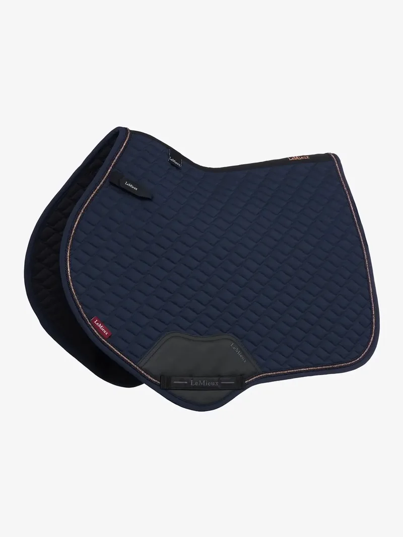 Zadeldek Brilliance Close Contact Navy - L | Zadeldekje paard von LeMieux in Blau – Produktfoto