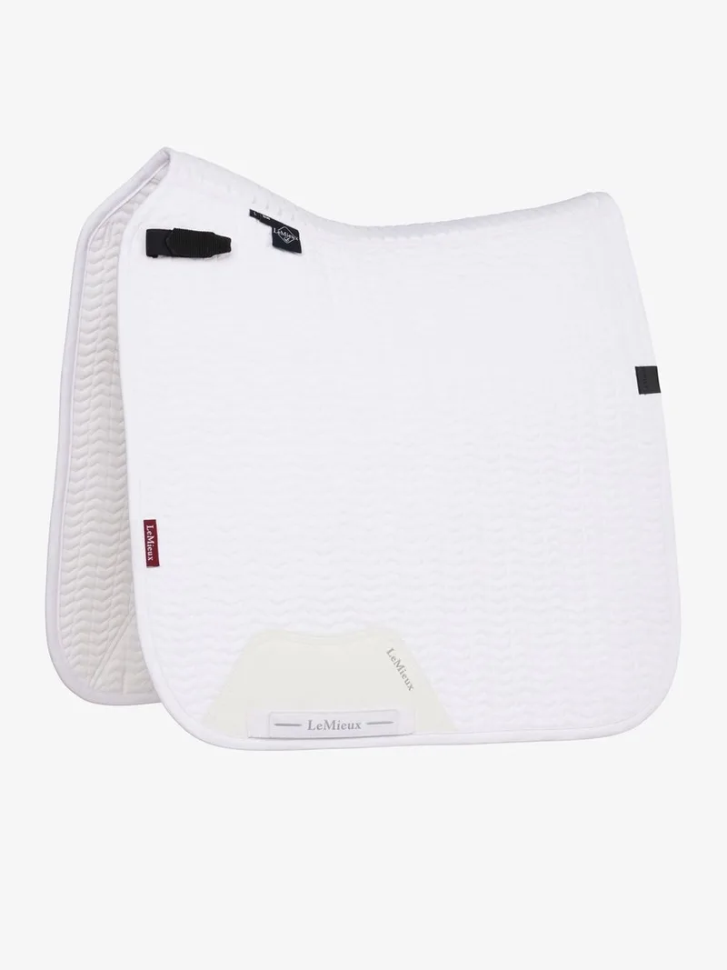 Zadeldek Finesse Square White - Dressuur(L) | Zadeldekje paard de LeMieux en Blanc – photo produit