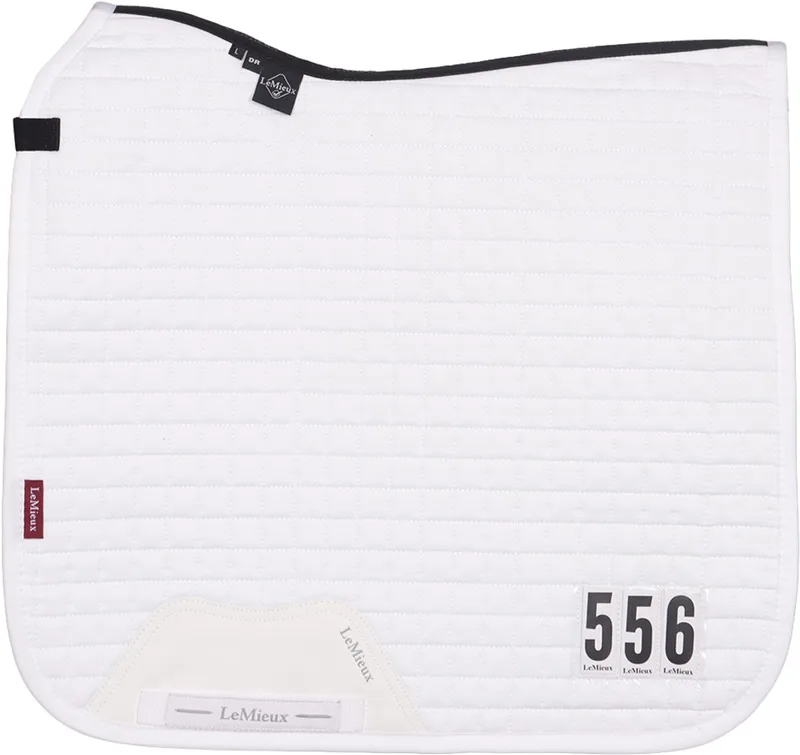 Zadeldek Lemieux Cotton Competition Dressage Square by LeMieux in White – product photo