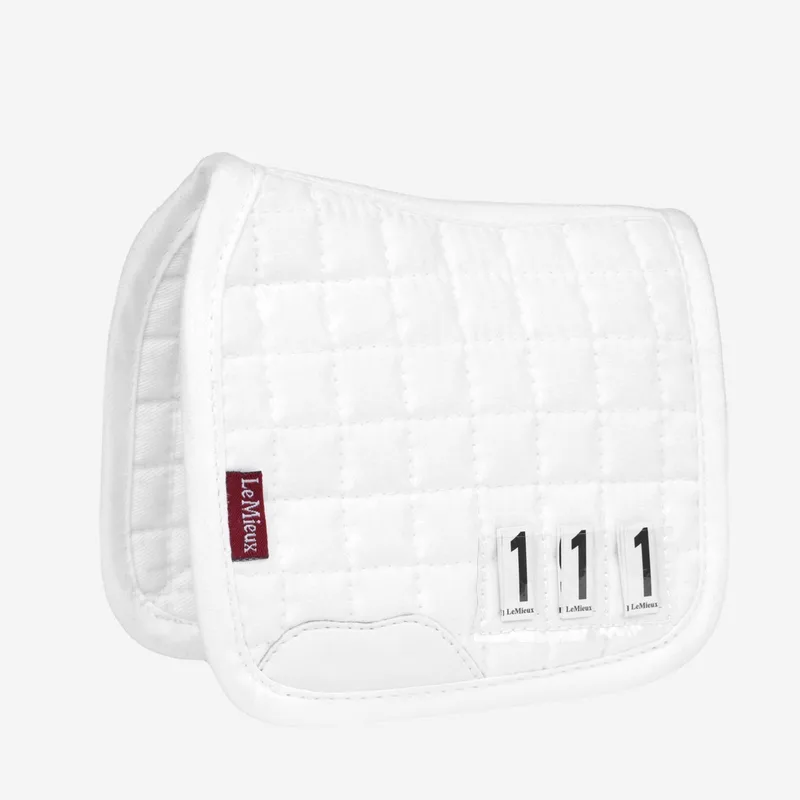 Zadeldek Lemieux Toy Pony Dressage Square von LeMieux in Weiß – Produktfoto
