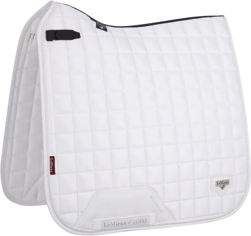 Zadeldek Loire Classic Square Mallow - Cob Dressuur | Zadeldekje paard fra LeMieux – produktbillede
