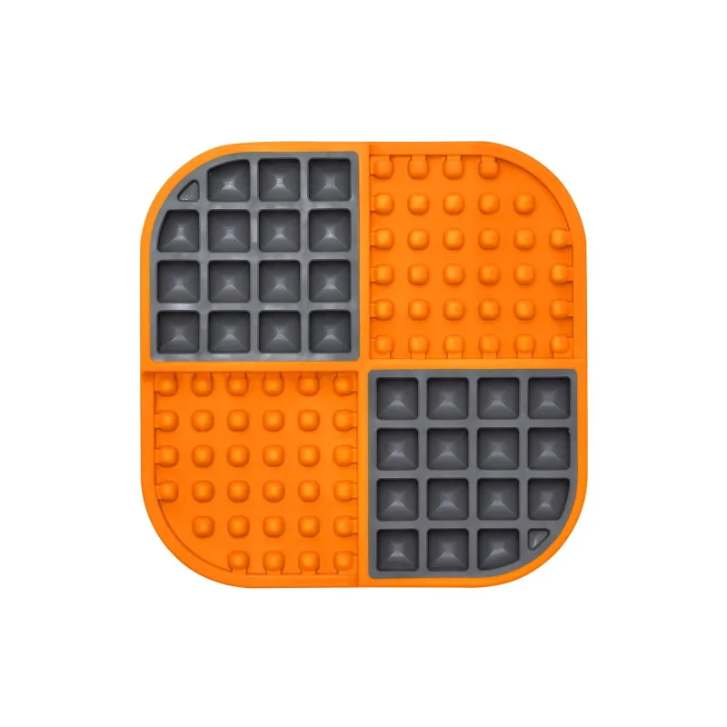 Slomo Cat orange van LickiMat in Regular – productfoto