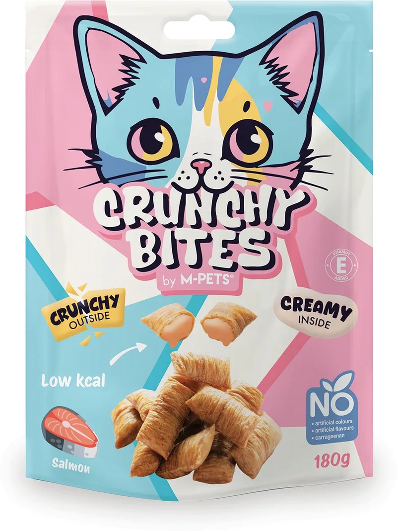 CRUNCHY BITES kat snack zalm - 180 g - per 10 by M-Pets – product photo