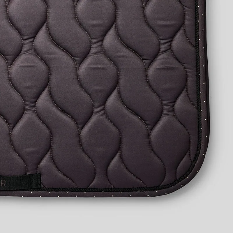 Zadeldek Montar Fair Crystals Black Peony - Full von Montar in Lila – Produktfoto