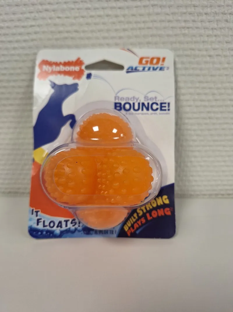 Go Active Oddball Small - Hond - Drijvend Speelgoed by Nylabone in Orange – product photo