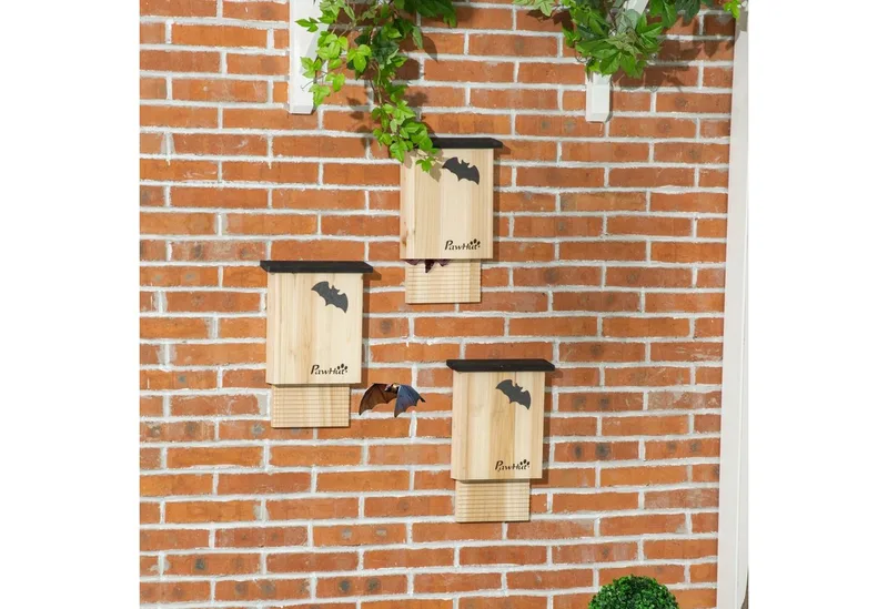 Fledermauskasten 3er-Set, Fledermaushaus, Nistkasten für Fledermäuse, Fledermausbox zum Aufhängen für Sommer, Winter, Tannenholz, 25 x 6 x 37,5 cm, Natur von PawHut in Naturholz – Produktfoto 2 von 5