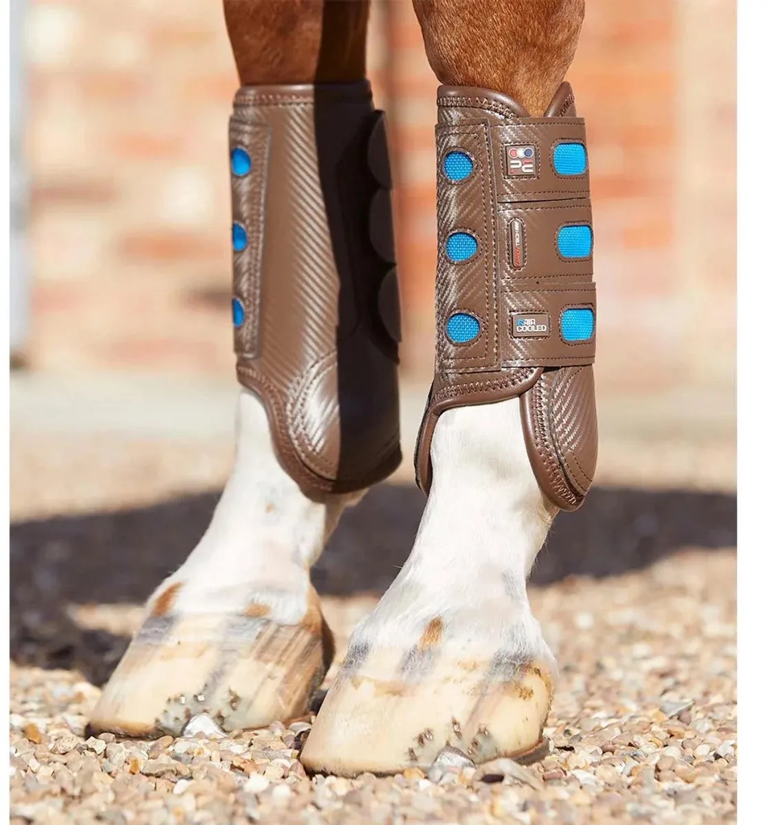 Achter gesloten paardenlaarzen Premier Equine Carbon Tech Air Cooled von Premier Equine in Braun – Produktfoto