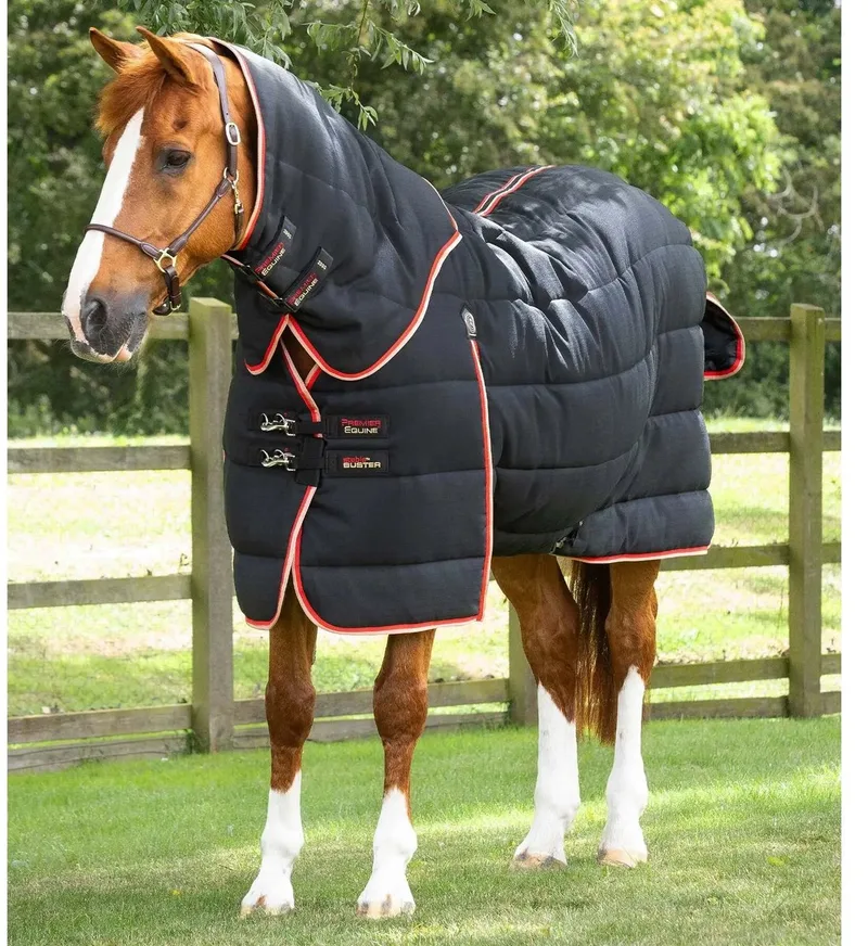 Paardendeken met halsbedekking Premier Equine Stable Buster 200g by Premier Equine in Black – product photo