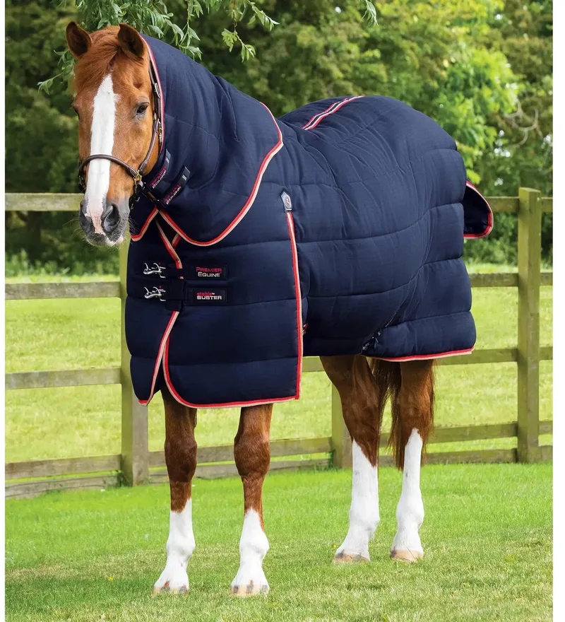 Paardendeken met halsbedekking Premier Equine Stable Buster 450g von Premier Equine in Marine – Produktfoto