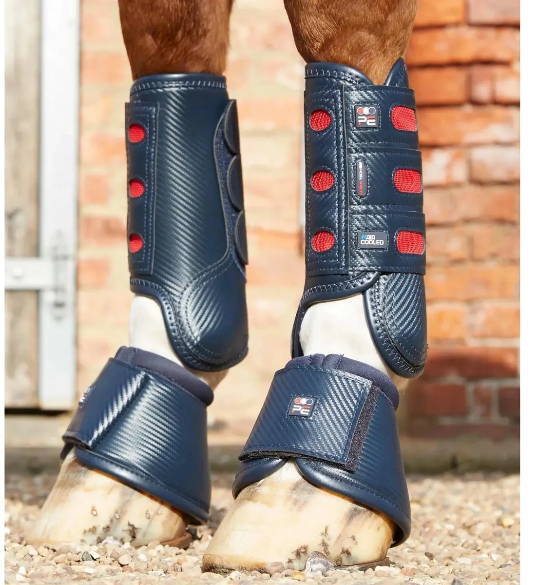 Voorlaarzen voor paarden Premier Equine Carbon Tech Air Cooled fra Premier Equine i Marine – produktbillede