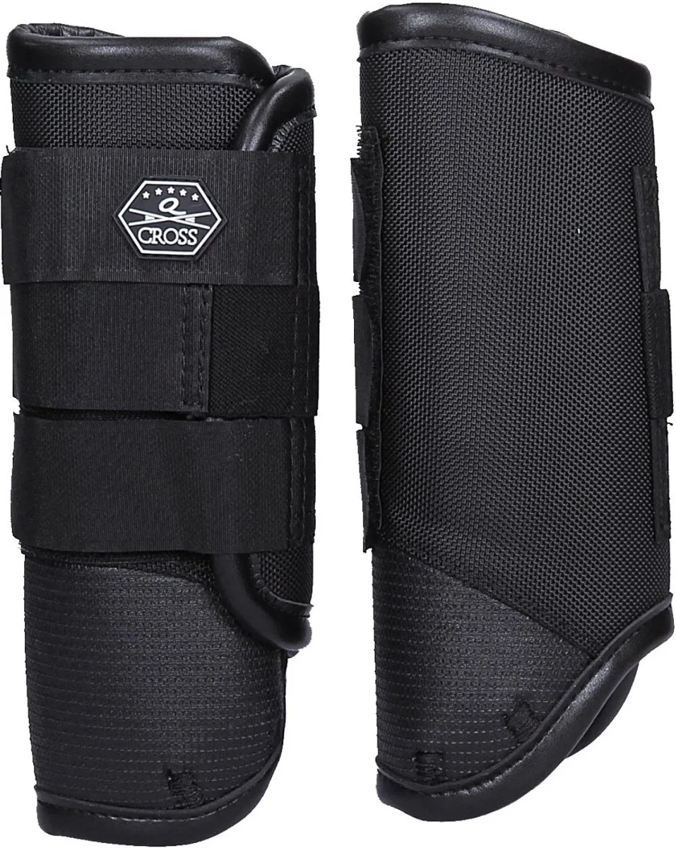 Beenbeschermers Qhp Eventing Voor fra QHP i Sort – produktbillede