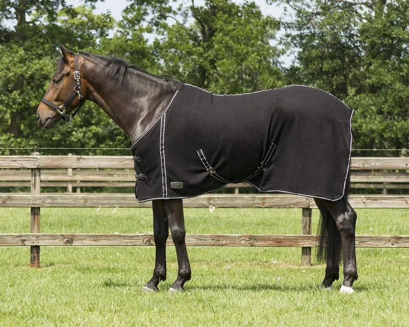 Fleecedeken New Basic met kruissingels - maat 165/215 by QHP in Black – product photo