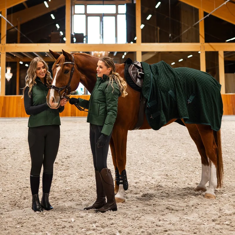Showdeken Avélie Jungle Green - 195 - Zweetdeken by QHP in Green – product photo