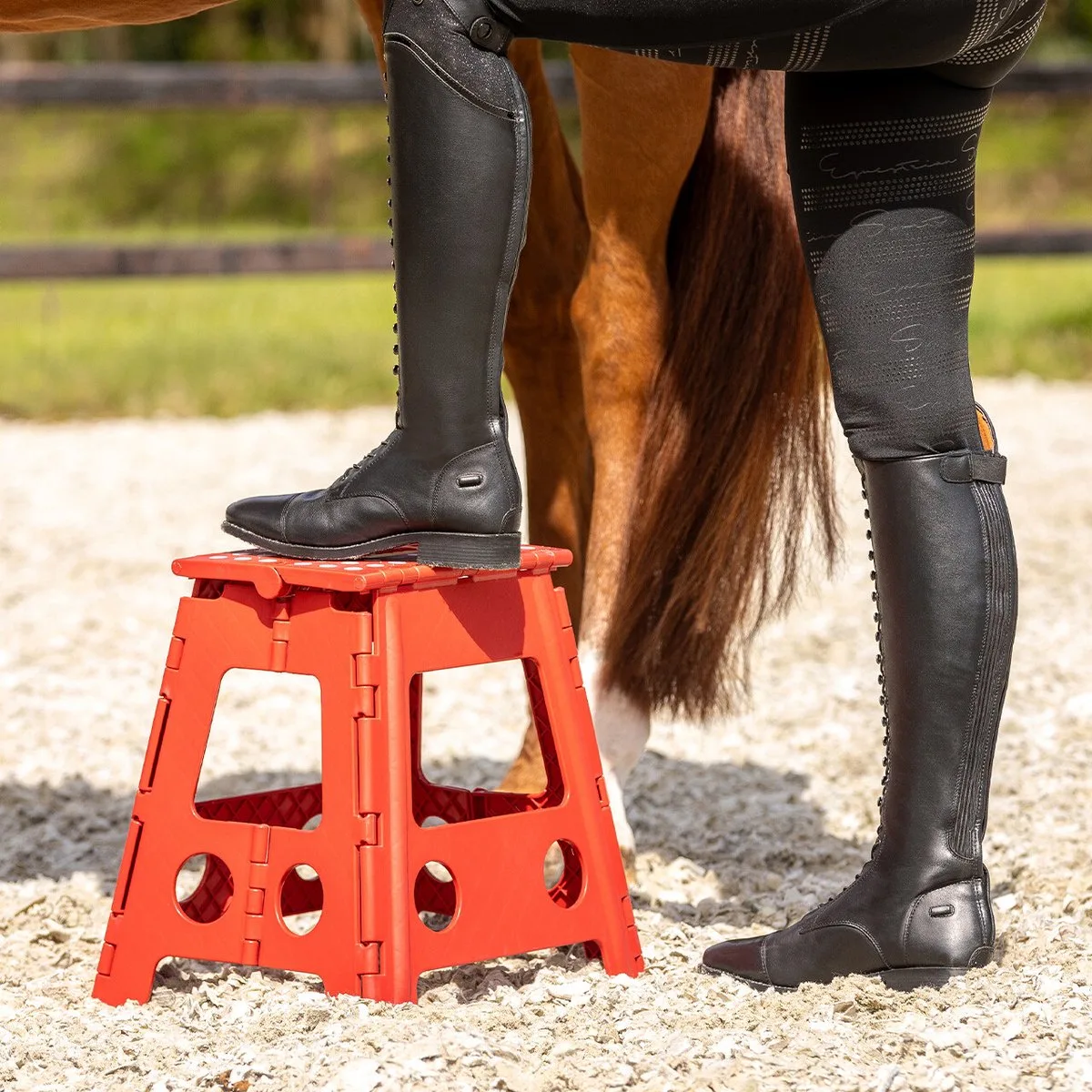 Step up Fel 39cm van QHP in Rood – productfoto