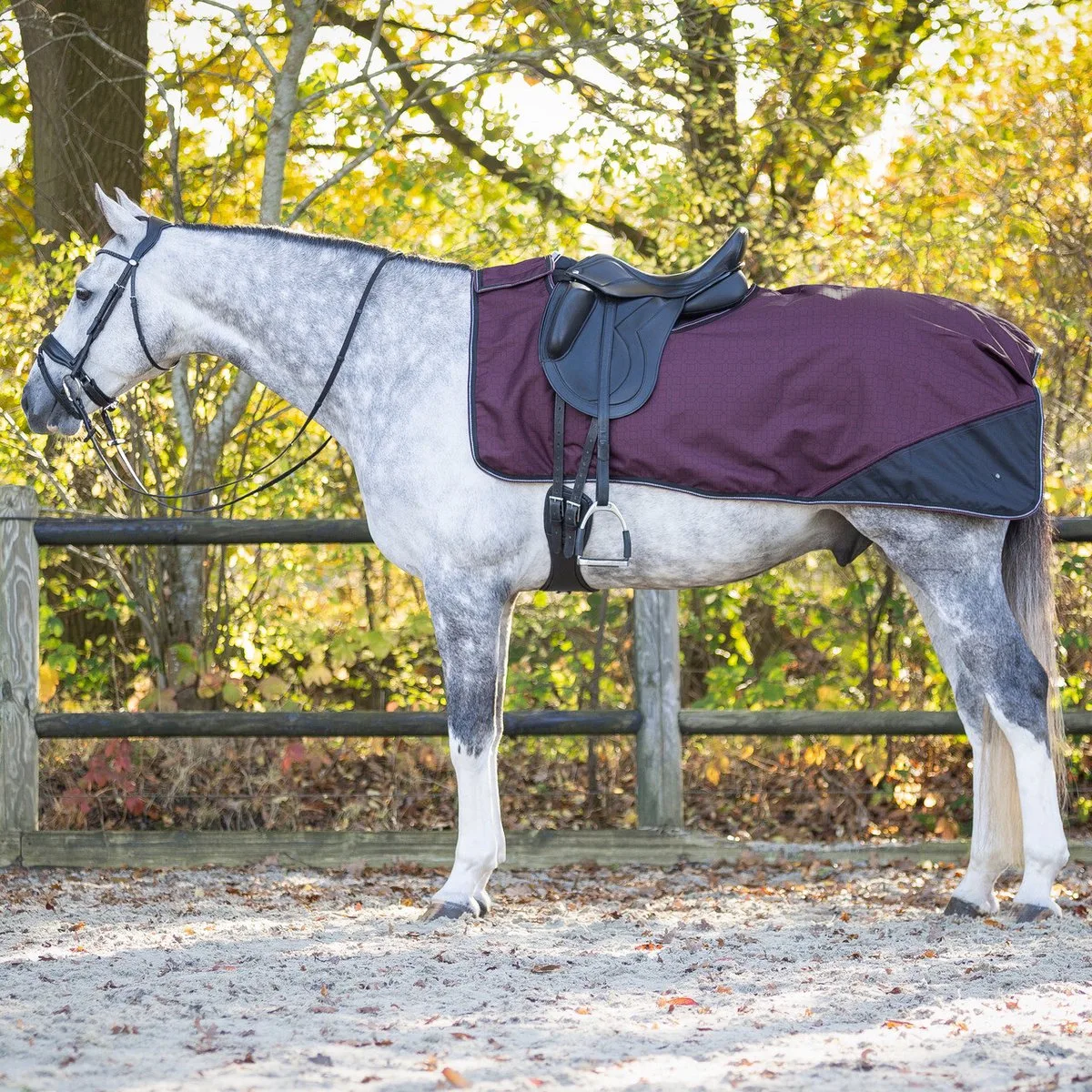 UITRIJDEKEN 1200D TURNOUT COLLECTION WATERPROOF by QHP in Red – product photo