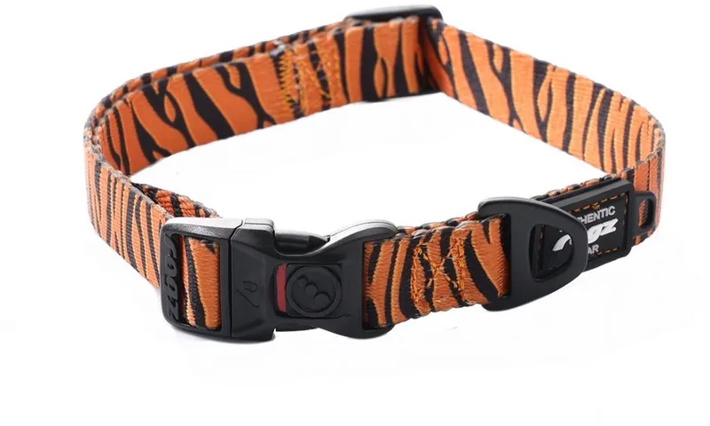 Fusion Halsband Tiger - Hondenhalsband - L by Rogz – product photo