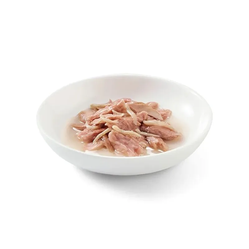 In Gekookt Water Tonijn Met Natte Kattenvoer Met Witte Vis 85g by Schesir – product photo 2 of 2