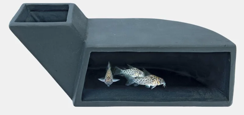 Ondergrondse Visgrot - Aquarium - Ornament - M by SuperFish in Color – product photo