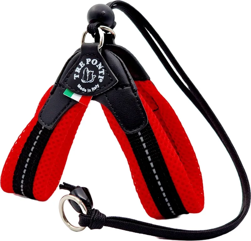 Liberta Hondentuig Mesh Rood&Reflectie - Hondenharnas - 27 - 37 cm Tot 4 Kg by Tre Ponti in Red – product photo