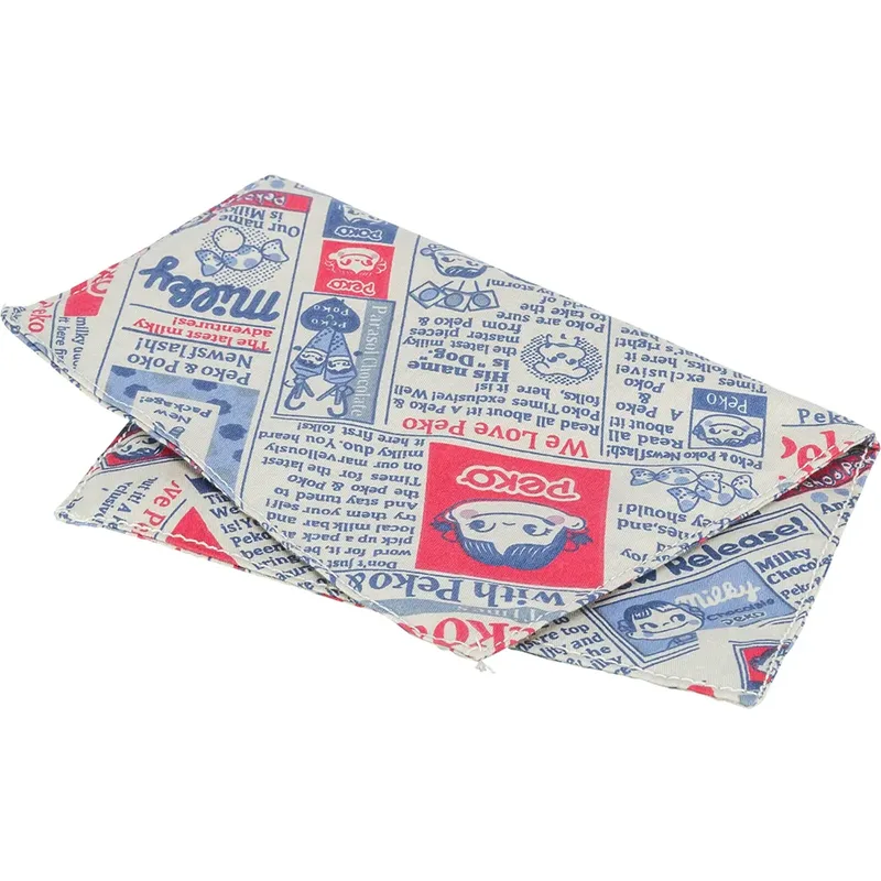Kattenspeeltje Trixie - Krant Met Catnip Blauw/Wit - Ritselend Polyester 25x18 cm by Trixie in Blue – product photo 2 of 2
