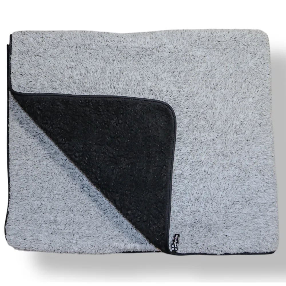 Sherpa fleece deken, grijs 147x122cm hond by Vetbed – product photo