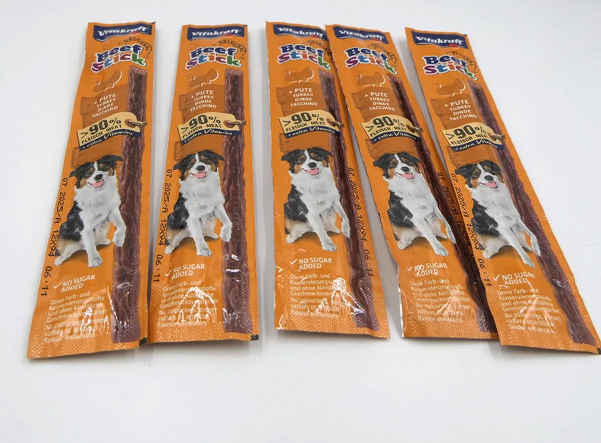 5 X VITAKRAFT beef stick kalkoen meer dan 90% vlees + extra vitamines geen suiker toegevoegd 5 x 12 g van Vitakraft – productfoto