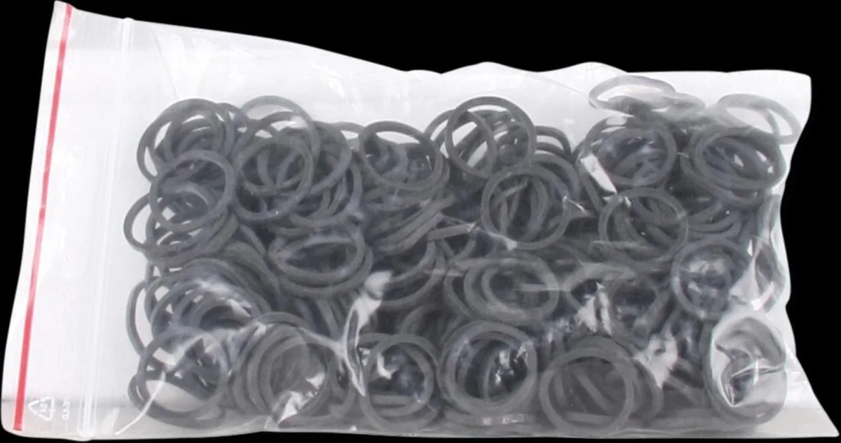 Elastiekjes Zak 50 g - Paardenverzorging von Waldhausen in Schwarz – Produktfoto