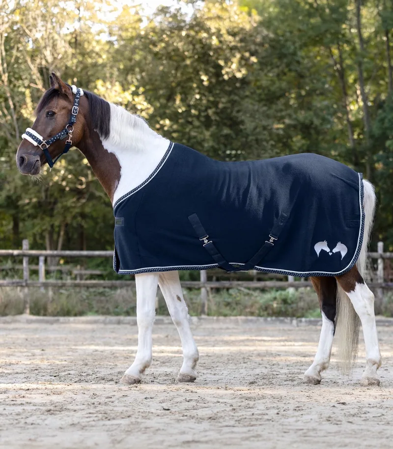 FLEECEDEKEN LUCKY van Waldhausen in Donkerblauw – productfoto