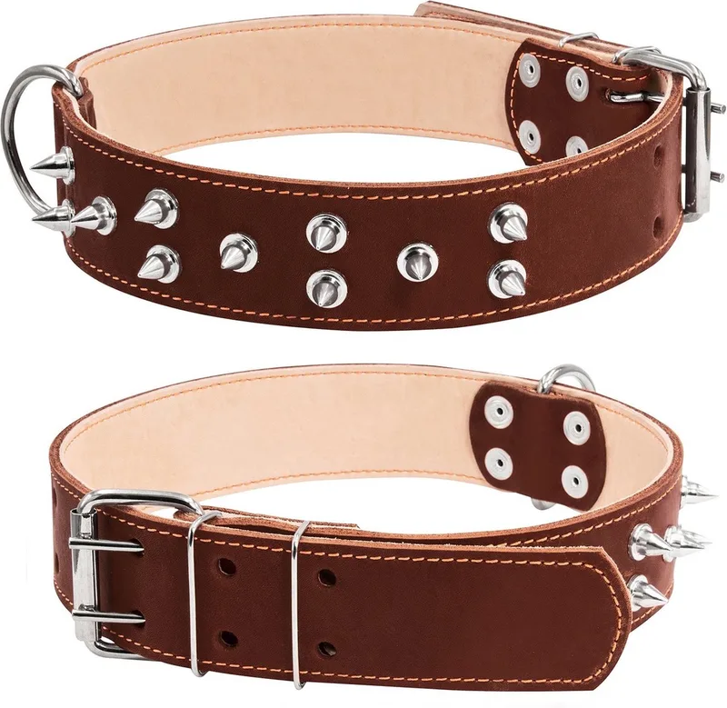 Classic Halsband / Hondenhalsband met Spikes - Leder - Breedte: 4,5 cm - Nekomtrek: 57 - 69 cm (GELIEVE ALVORENS BESTELLEN OPMETEN) by Waudog in Brown – product photo