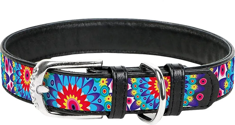 Flower Halsband / Hondenhalsband - Echt Leder - Zwart - Full Colour Print - Breedte: 12 mm - Nekomtrek: 19 - 25 cm (GELIEVE ALVORENS BESTELLEN OPMETEN) by Waudog in Zwart met Flower print – product photo