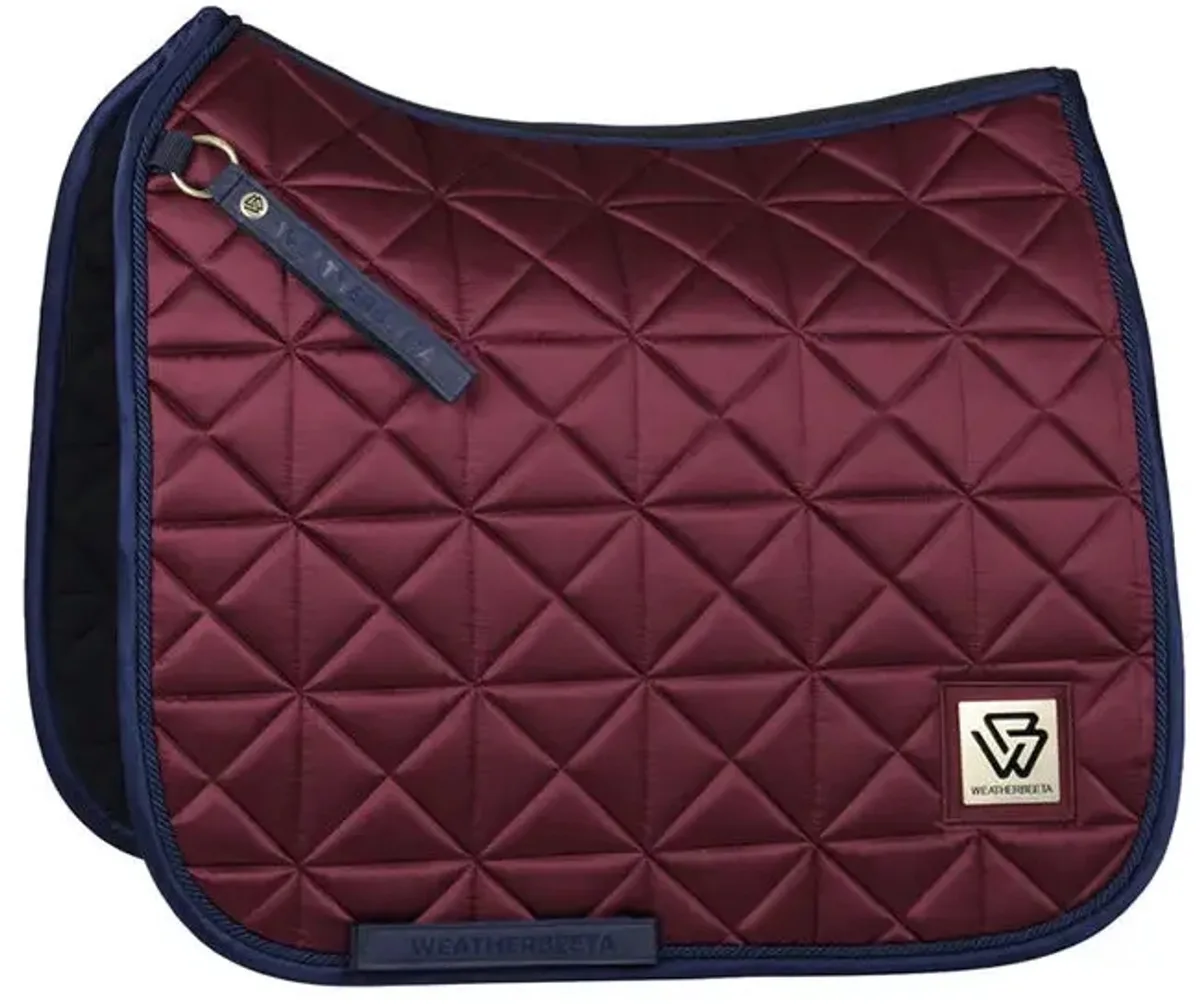 Dressuurmat voor paarden Weatherbeeta Air-Tec by WeatherBeeta in Bordeauxrood – product photo