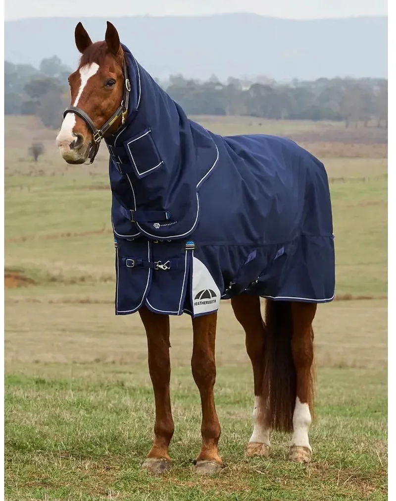 Outdoor paardendeken Weatherbeeta Comfitec Ultra 220g de WeatherBeeta en Marine – photo produit