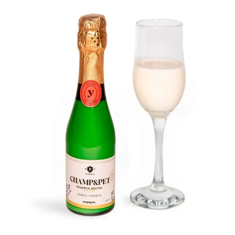 Champ&pet 4x200ml Nassfutter Für Katzen von Yogupet – Produktfoto